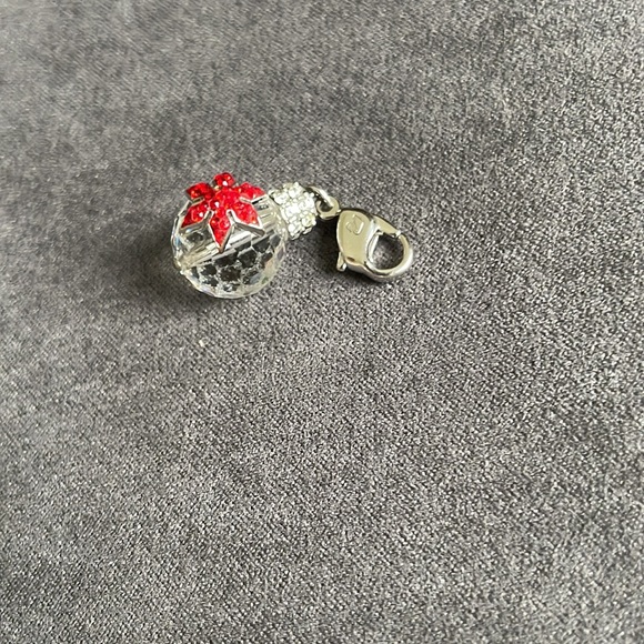 🦢 Swarovski Charm Bracelet with Charms 🦢 - Picture 12 of 13